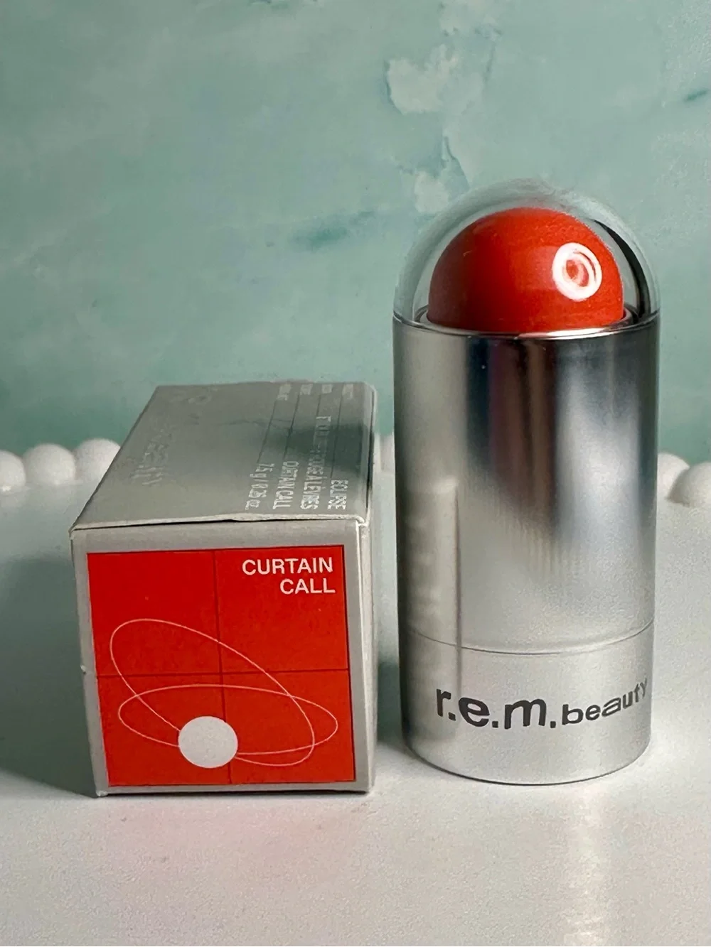 r.e.m. beauty Eclipse Blush & Lip Stick - Curtain Call. NIB